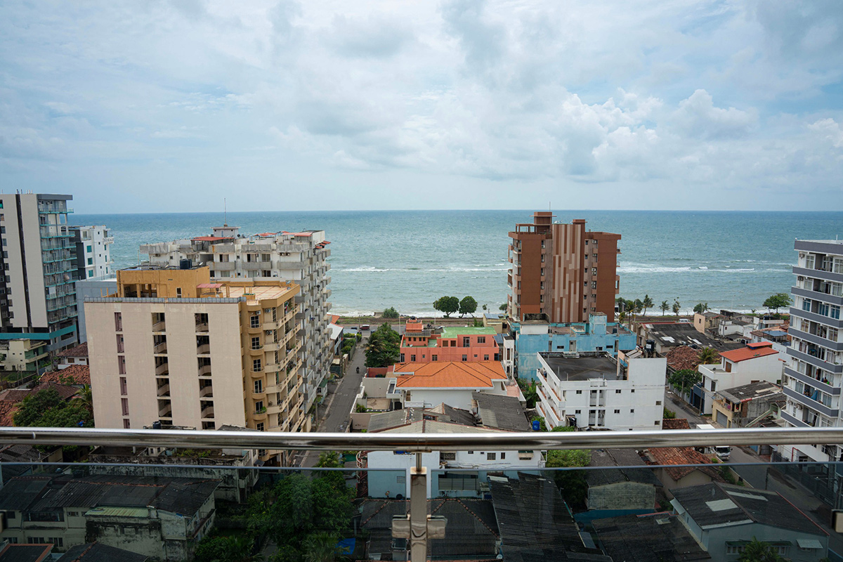 tequila-holidays-azure-horizon-wellawatta-home-01