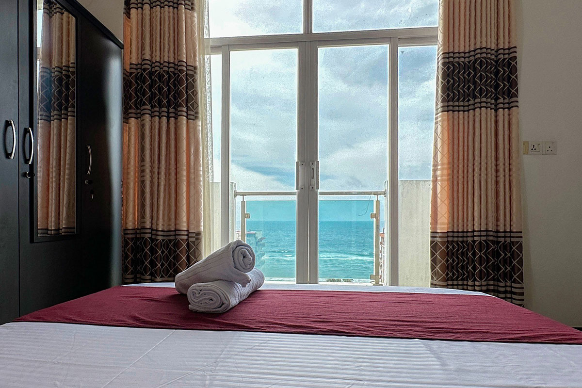 tequila-holidays-azure-horizon-wellawatta-home-07