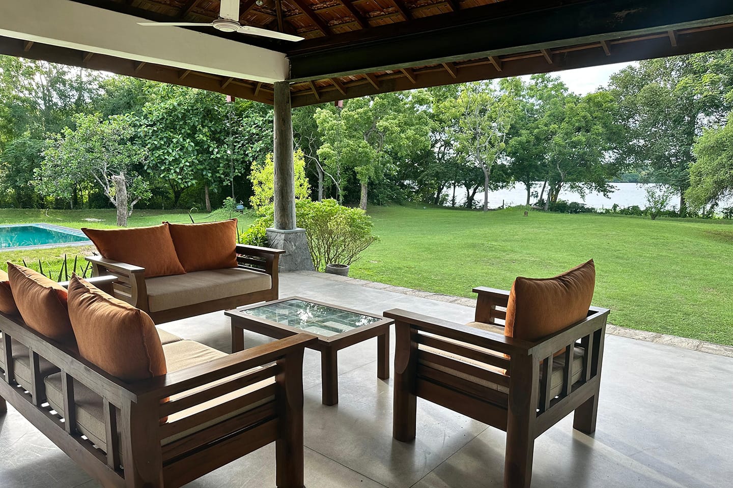 magallewewa-villa-slider-05.jpg