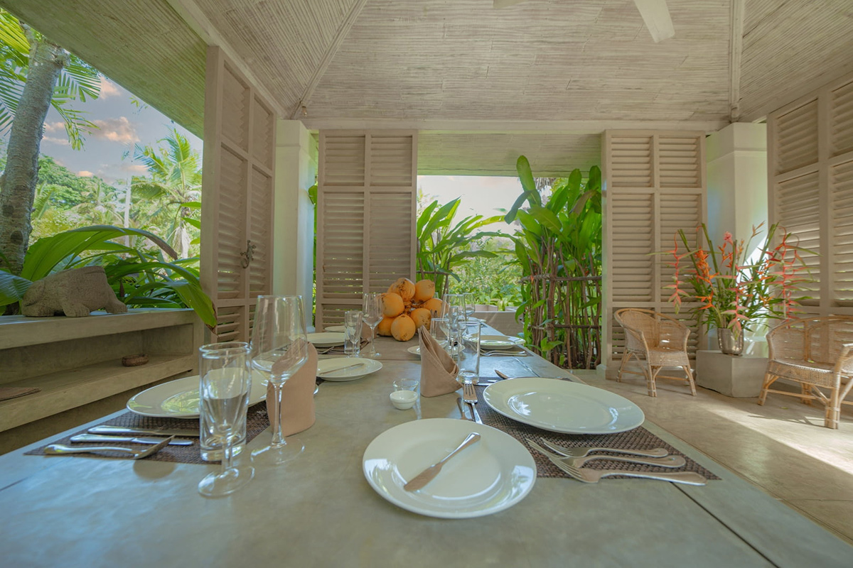 tequila-holidays-river-view-villa-galle-home-04.jpg